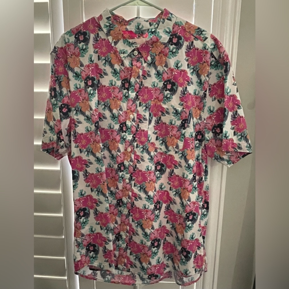 XXL Chubbies floral button up